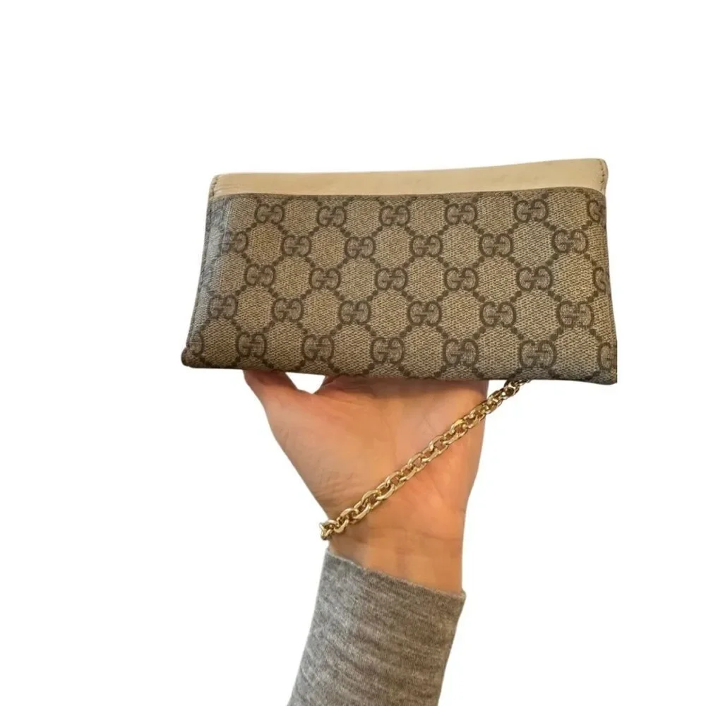 Gucci chic clutch